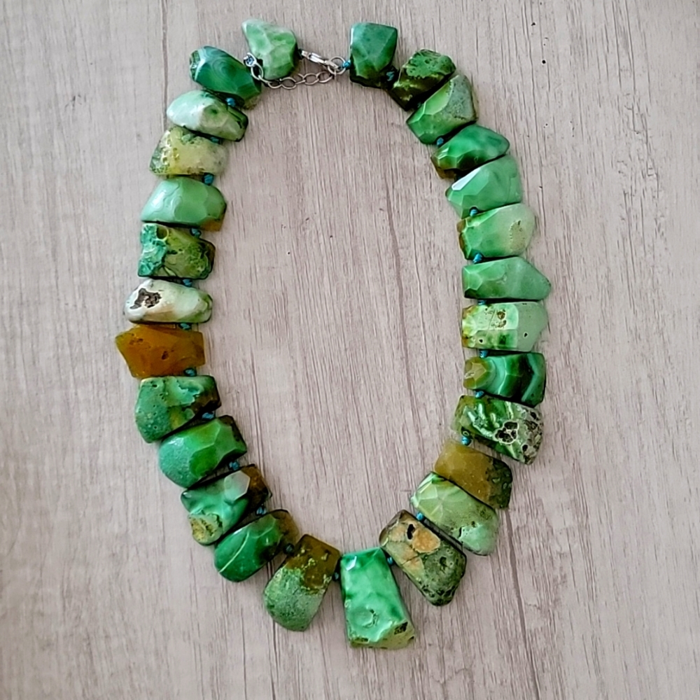 Natural green turquoise necklace